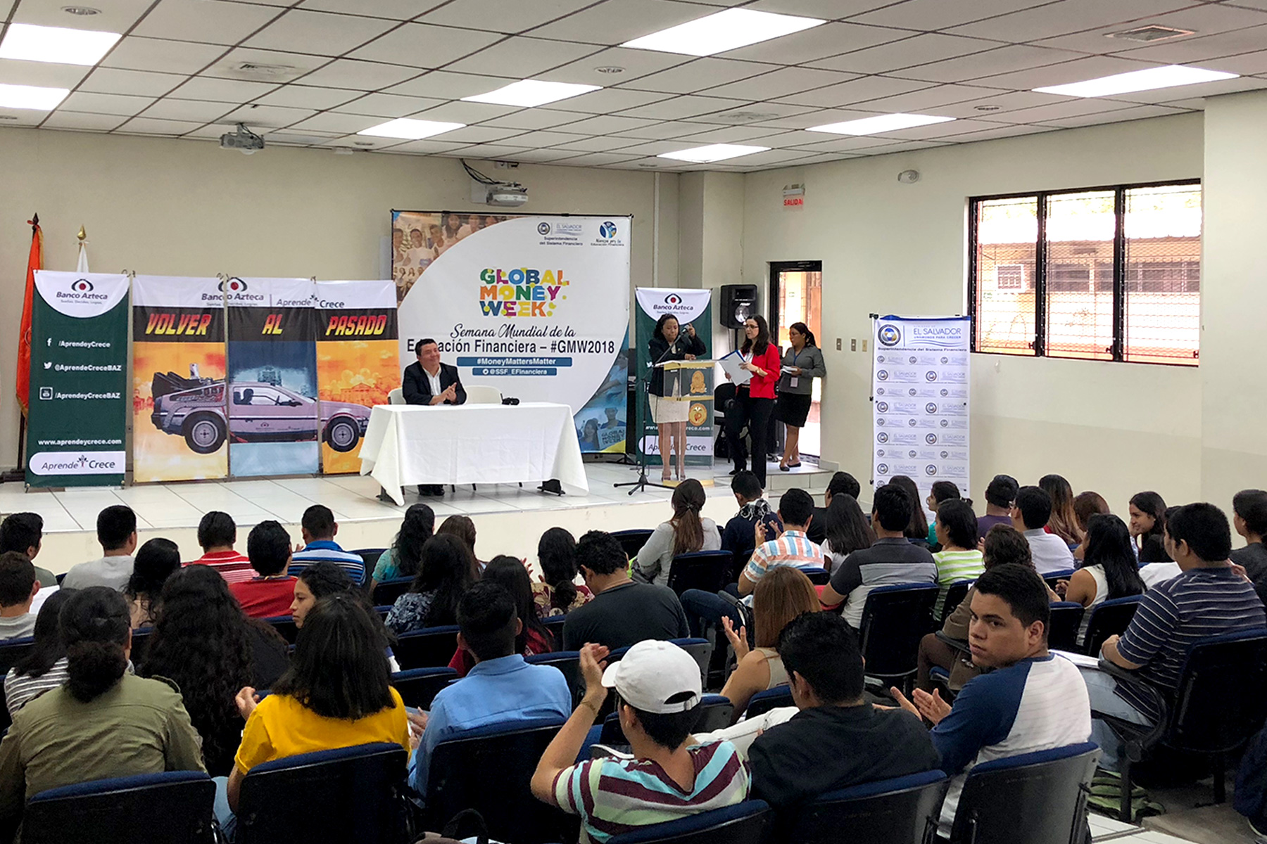 Stand Up Universidad El Salvador GMW Marzo 2018